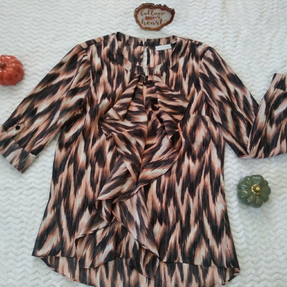 New York & Company blouse perfect for office